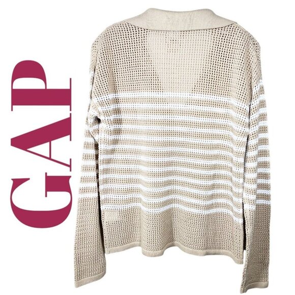 NWT GAP 100% Cotton Coastal Fisherman Tan White Striped V-Neck Sweater, Medium - Picture 6 of 7